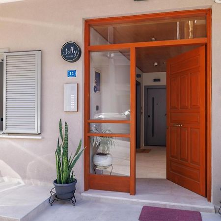 Jolly Suites Ираклион Экстерьер фото
