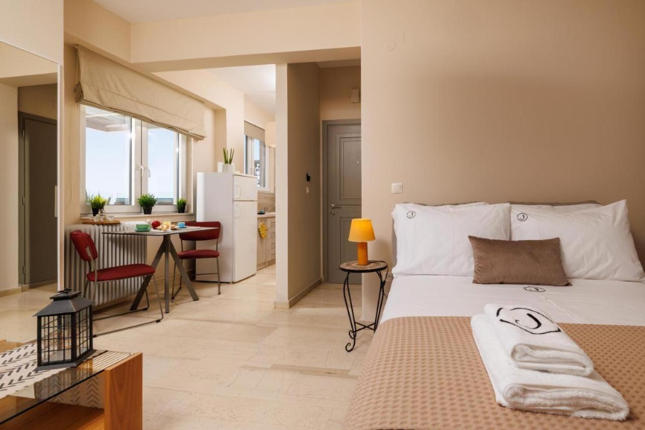 Jolly Suites Ираклион Экстерьер фото